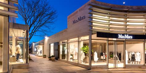 americana manhasset directory.